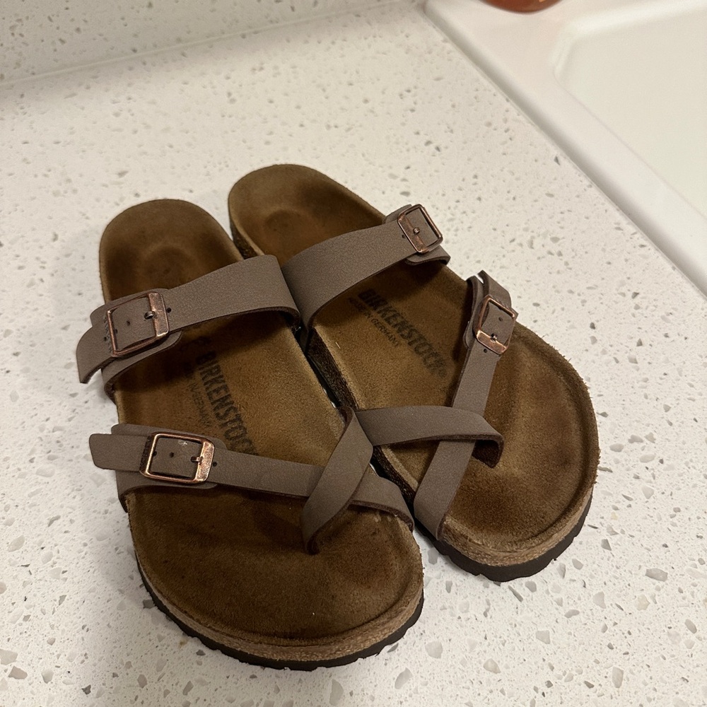 Women’s Mayari Birkenstocks